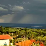 Montagna E Mare アパート Kallirákhi